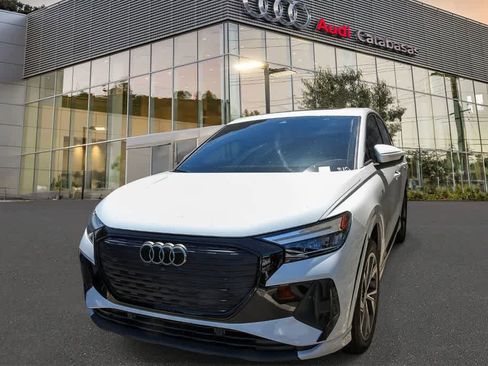 Used 2023 Audi Q4 e-tron Premium Plus w/ Premium Plus AWD/4WD image 1