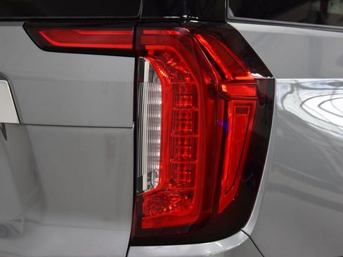 Used 2024 GMC Yukon XL Denali w/ Max Trailering Package AWD/4WD image 18