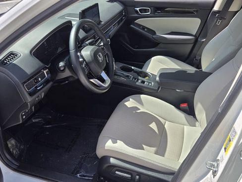 Certified 2024 Honda Civic Touring image 11