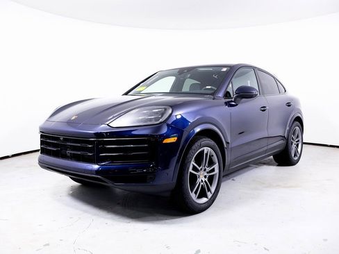 New 2025 Porsche Cayenne Coupe image 1