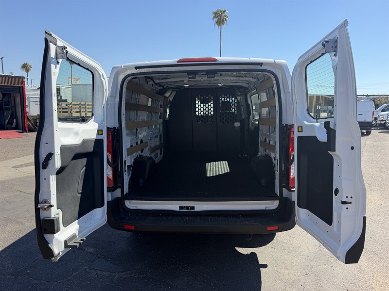 Used 2025 Ford Transit 250 Low Roof w/ Exterior Upgrade Package RWD image 7