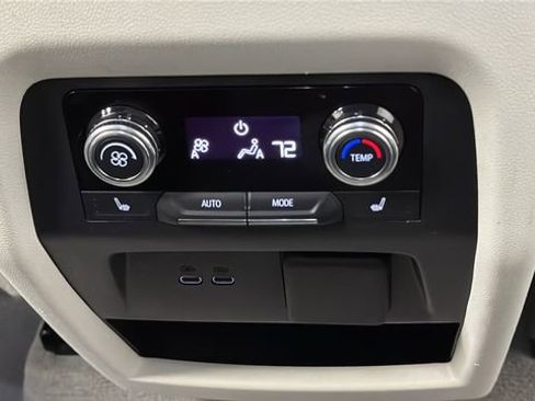 Used 2024 GMC Acadia Denali w/ Super Cruise Package AWD/4WD image 35