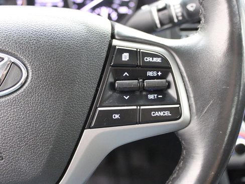 Used 2018 Hyundai Elantra Value Edition FWD image 20