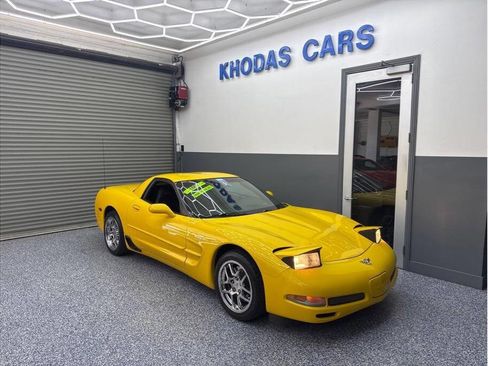 Used 2003 Chevrolet Corvette Z06 w/ Memory Package, 3 Drivers RWD image 17