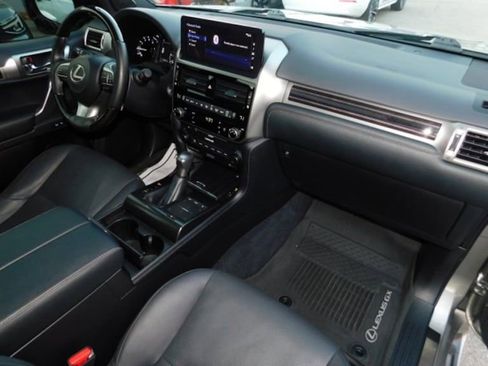 Used 2022 Lexus GX 460 Luxury image 28
