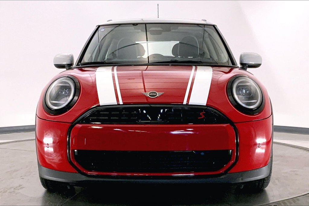 Certified 2025 MINI Cooper S FWD image 2