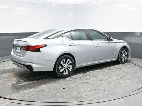 Used 2021 Nissan Altima 2.5 S image 7