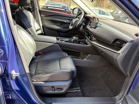 Certified 2023 Nissan Rogue Platinum image 20