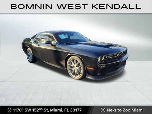 Used 2022 Dodge Challenger GT image 1