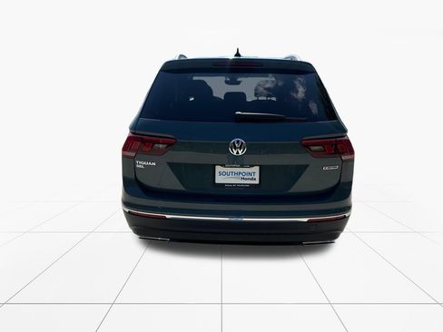Used 2021 Volkswagen Tiguan SEL AWD/4WD image 7