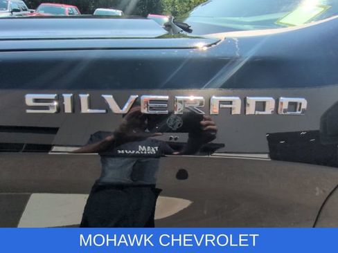 Used 2024 Chevrolet Silverado 1500 RST AWD/4WD image 32