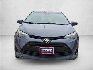 Used 2018 Toyota Corolla LE video 2