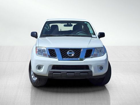 Used 2019 Nissan Frontier SV w/ Value Truck Package AWD/4WD image 3