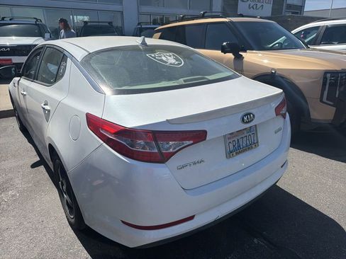 Used 2013 Kia Optima LX w/ Hybrid Convenience Pkg FWD image 4