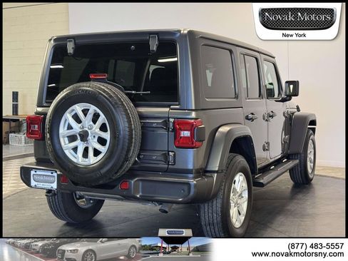 Used 2023 Jeep Wrangler Unlimited Sport AWD/4WD image 10