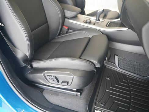 Used 2017 BMW X4 M40i AWD/4WD image 30
