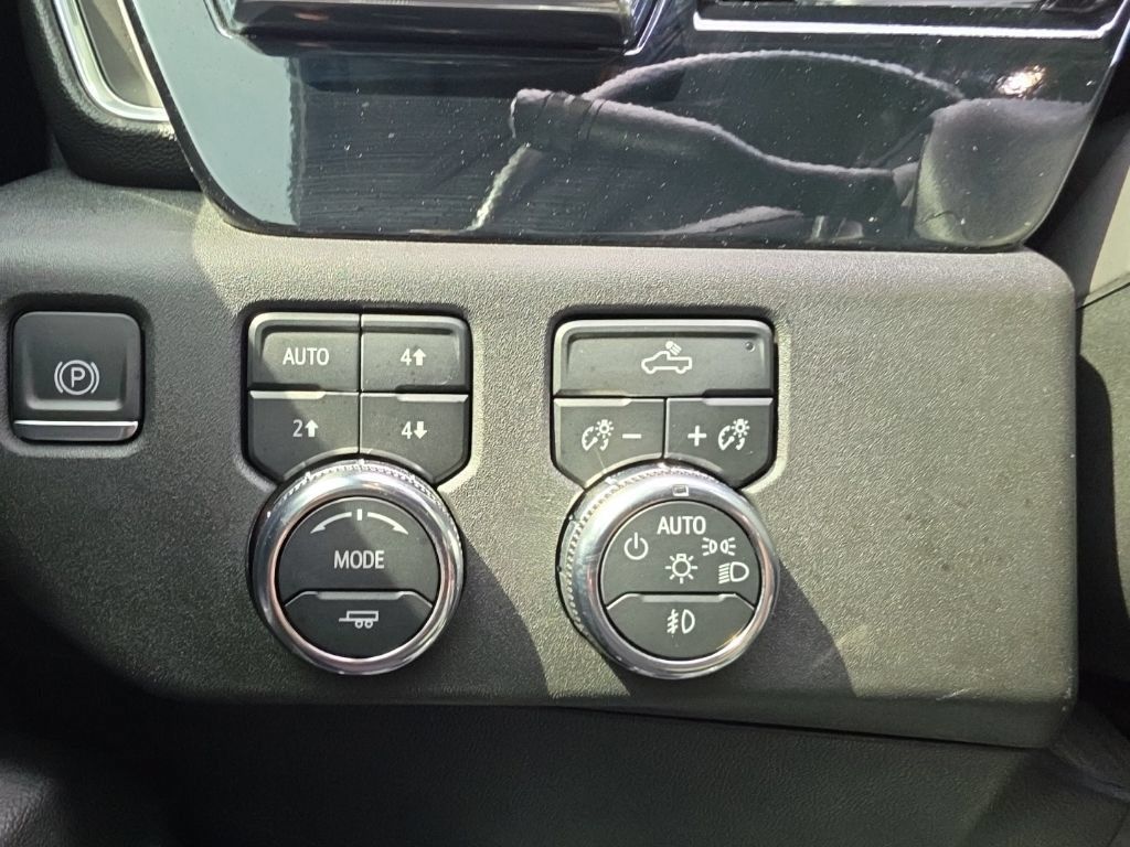 Certified 2024 GMC Sierra 1500 Elevation AWD/4WD image 12