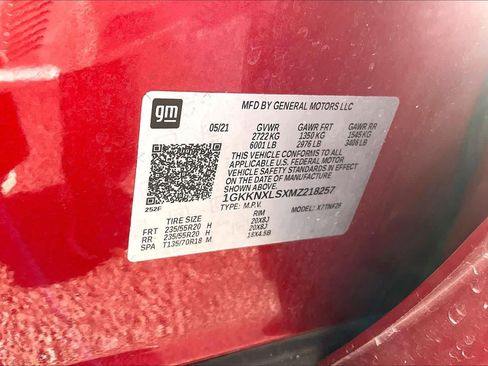 Used 2021 GMC Acadia Denali w/ Denali Ultimate Package AWD/4WD image 35