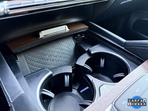 Used 2021 Mercedes-Benz GLS 580 4MATIC image 45