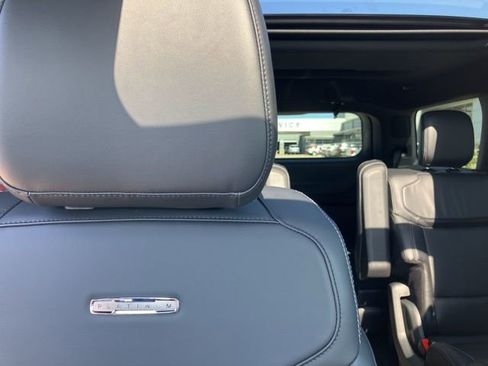 New 2026 Ford Expedition Platinum w/ Stealth Appearance Package image 14