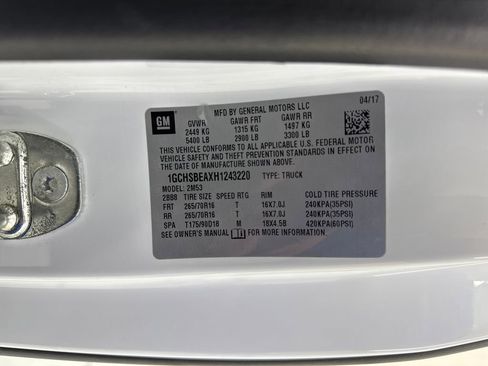 Used 2017 Chevrolet Colorado W/T image 23