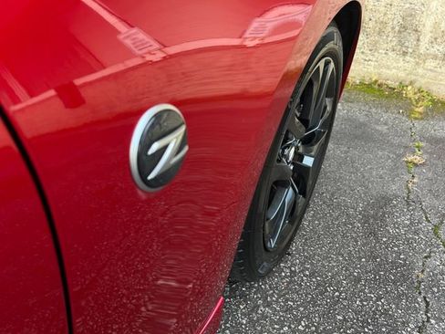 Used 2019 Nissan 370Z Touring image 31