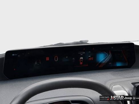 Used 2025 Ford Expedition Active RWD image 20