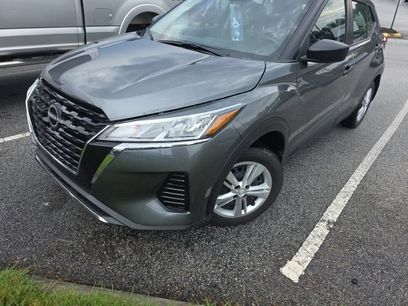 Used 2025 Nissan Kicks Play S