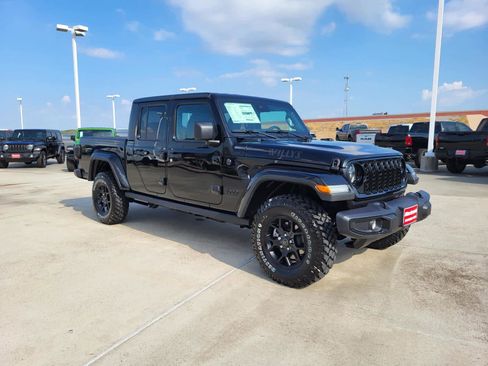 New 2025 Jeep Gladiator Willys image 7