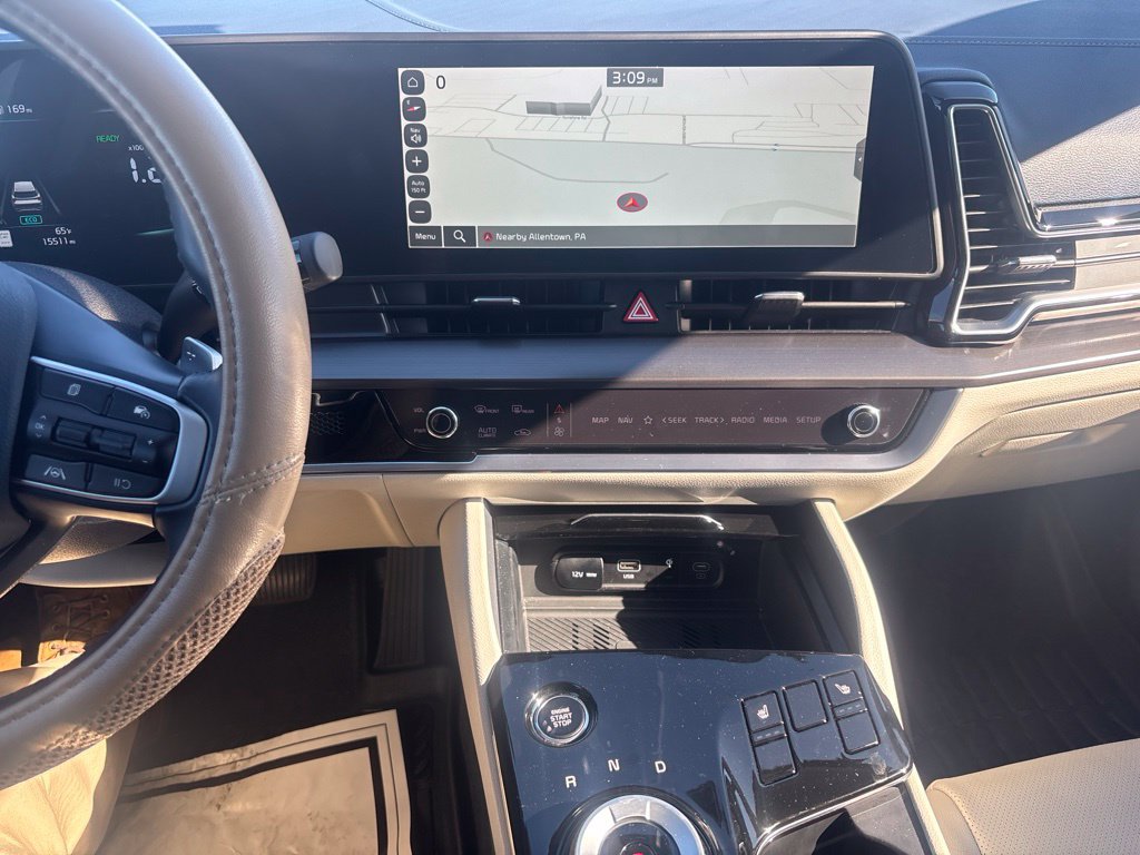 Used 2025 Kia Sportage EX AWD/4WD image 10
