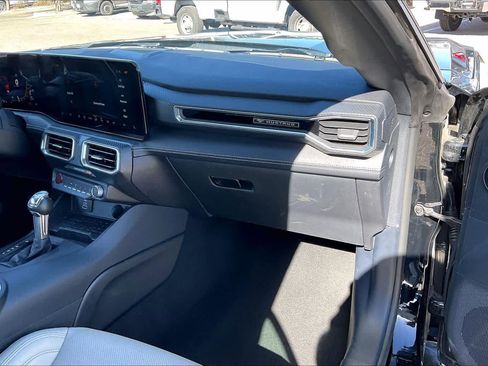 Used 2024 Ford Mustang Premium image 17