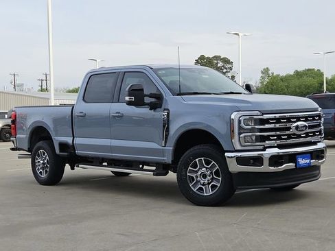 New 2026 Ford F250 Lariat AWD/4WD image 2