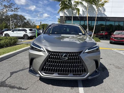 Used 2024 Lexus NX 250 FWD w/ Towing Package (2000 Lbs) image 30