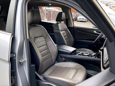 Certified 2024 Volkswagen Atlas SEL image 6