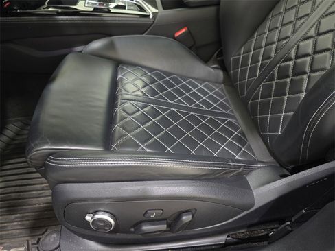 Used 2021 Audi S5 Prestige w/ Prestige Package image 32