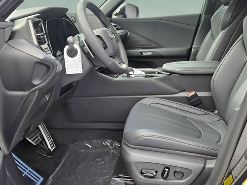 New 2026 Lexus TX 500h AWD image 8