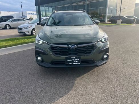 Used 2025 Subaru Crosstrek 2.5i Limited AWD/4WD image 2