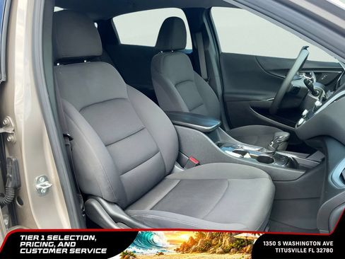 Used 2023 Chevrolet Malibu LT w/ Driver Confidence Package FWD image 17