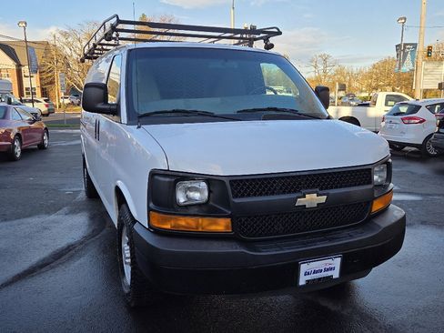 Used 2012 Chevrolet Express 3500 w/ Power Package image 4