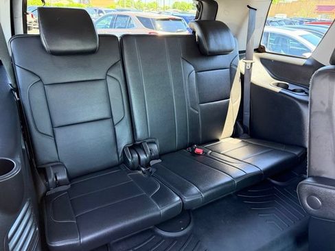 Certified 2018 GMC Yukon SLT w/ Premium Edition AWD/4WD image 14