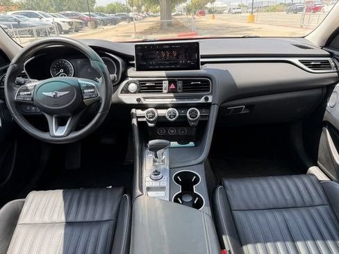 Used 2022 Genesis G70 2.0T w/ Prestige Package RWD image 24
