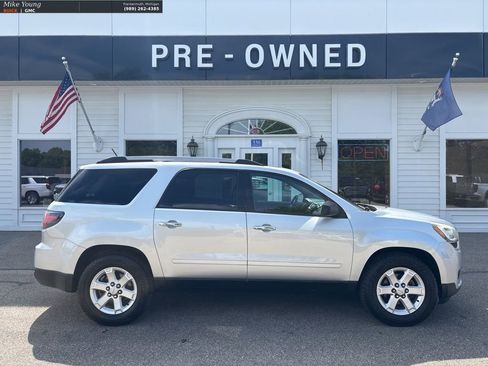 Used 2016 GMC Acadia SLE AWD/4WD image 4