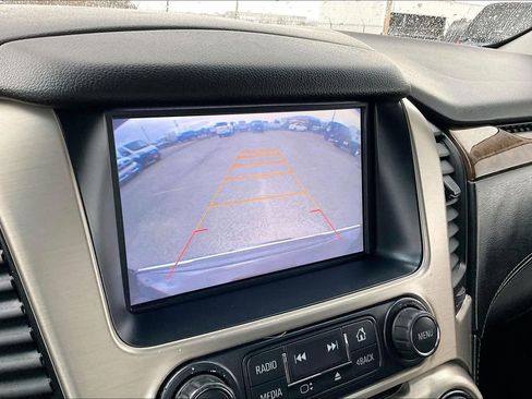 Used 2015 GMC Yukon Denali w/ Touring Package RWD image 12