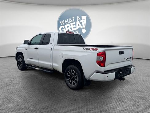 Used 2020 Toyota Tundra SR5 w/ TRD Off-Road Package image 6