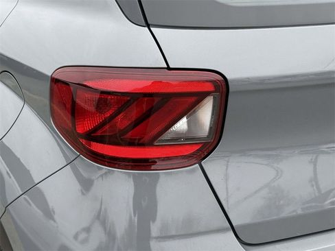 Certified 2023 Hyundai Venue SEL w/ Cargo Package image 8