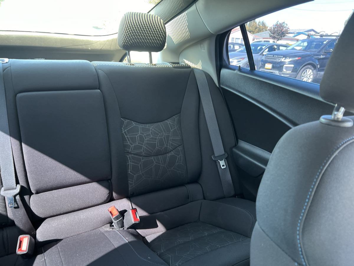 Used 2018 Chevrolet Volt LT FWD image 30