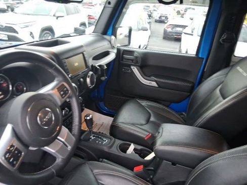 Used 2016 Jeep Wrangler Rubicon image 14