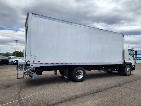 New 2024 Chevrolet Low Cab Forward 7500XD image 25