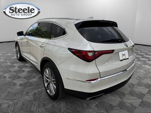 Used 2023 Acura MDX SH-AWD w/ Advance Package image 3