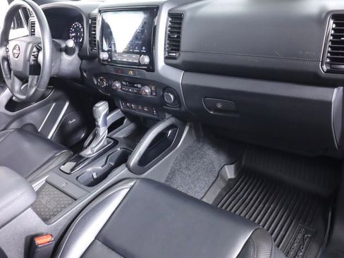 Used 2022 Nissan Frontier PRO-4X w/ Pro-4X Premium Package image 49